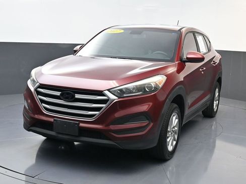 Used 2017 Hyundai Tucson SE image 10