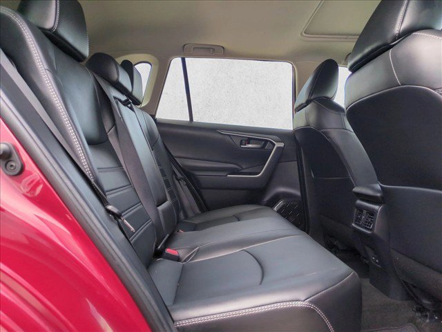 Used 2024 Toyota RAV4 XLE Premium FWD image 19