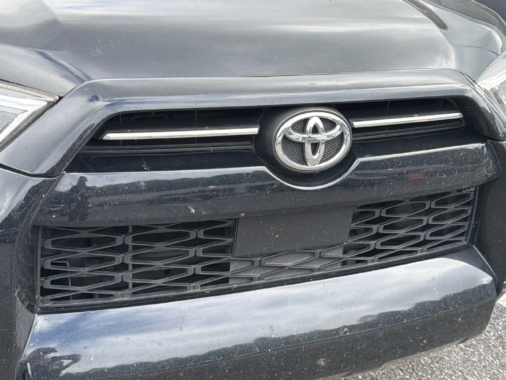 Used 2021 Toyota 4Runner SR5 Premium w/ Moonroof Package AWD/4WD image 19