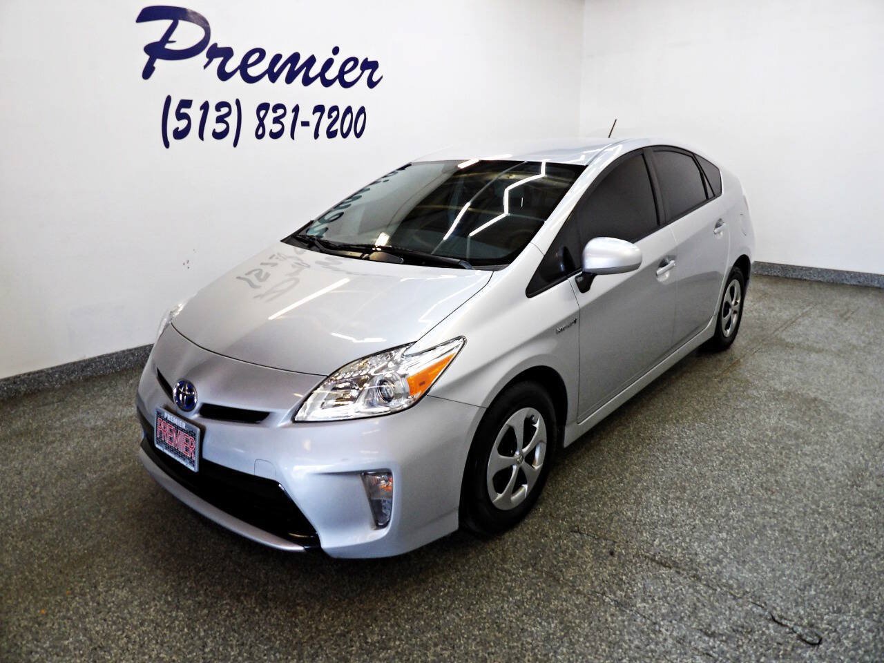 Used 2014 Toyota Prius Two FWD image 1