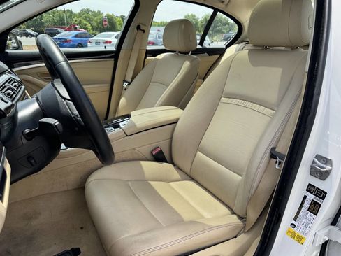 Used 2014 BMW 528i Sedan RWD image 9