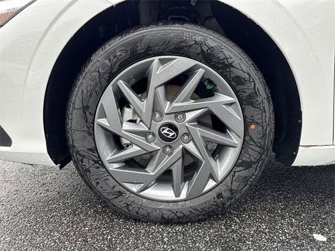 New 2026 Hyundai Elantra Blue image 11