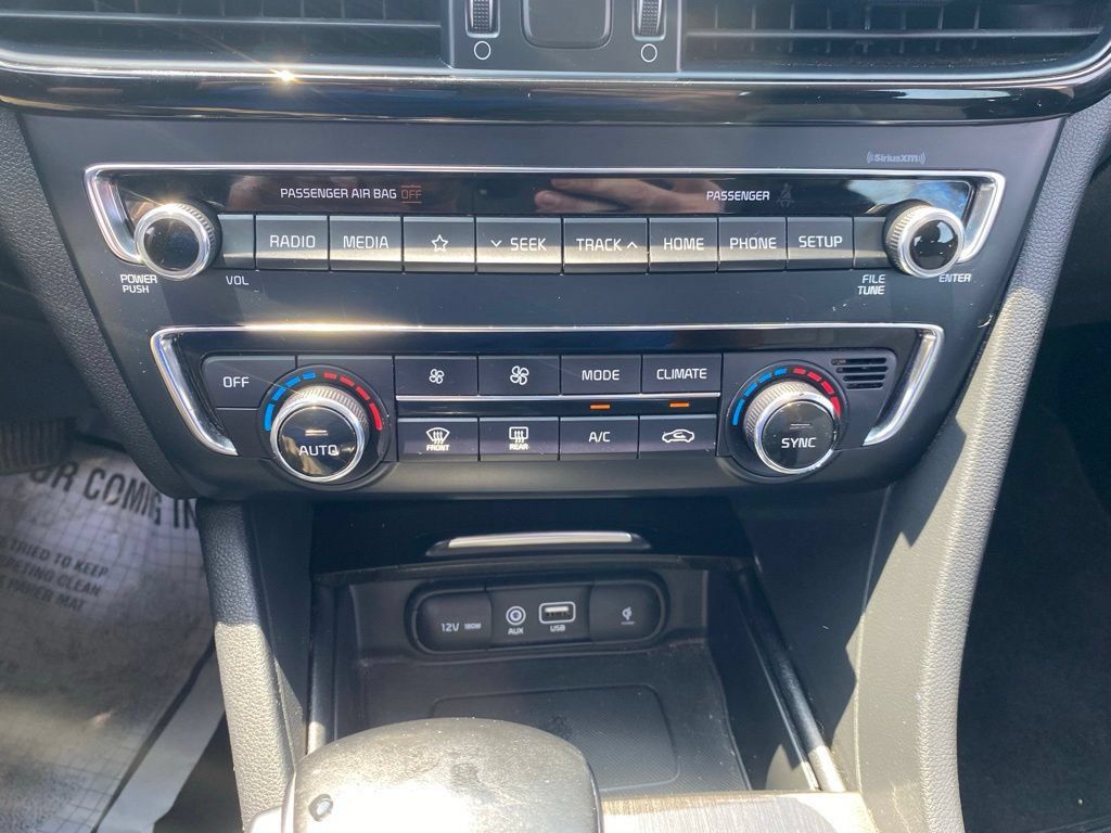 Used 2020 Kia Optima EX FWD image 25