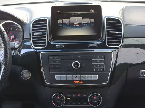 Used 2019 Mercedes-Benz GLS 450 4MATIC image 28