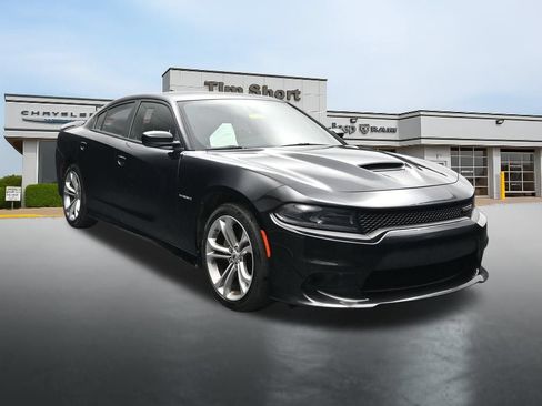 Used 2022 Dodge Charger R/T RWD image 7