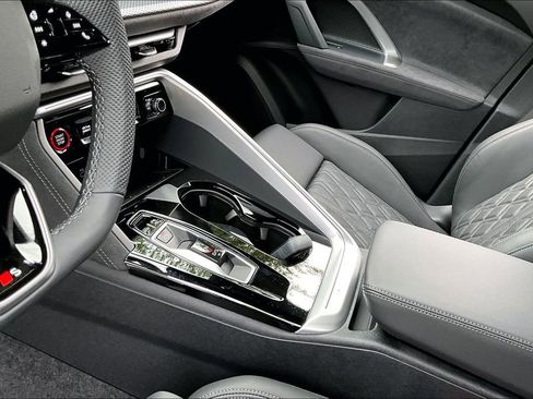 New 2026 Audi SQ5 Premium Plus image 23