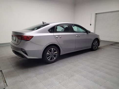 Used 2024 Kia Forte LXS w/ LXS Technology Package image 10