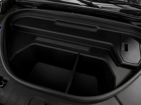 Used 2025 Audi SQ6 e-tron Premium w/ Convenience Package image 46