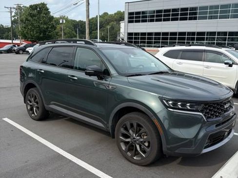 Used 2022 Kia Sorento SX Prestige AWD/4WD image 2