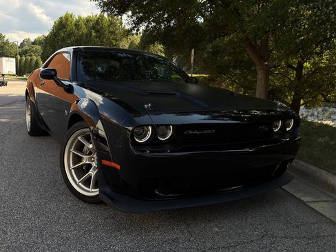 Used 2020 Dodge Challenger R/T Scat Pack RWD image 75