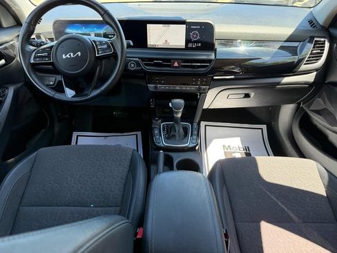 Used 2024 Kia Seltos X-Line AWD/4WD image 12