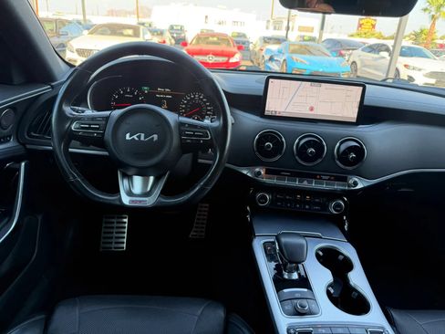 Used 2022 Kia Stinger GT2 RWD image 21