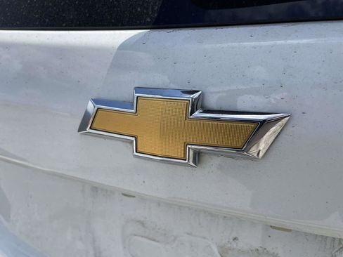 Used 2019 Chevrolet Equinox LT image 11