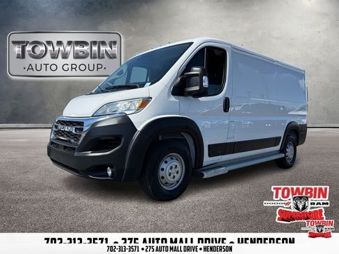 Used 2023 RAM ProMaster 2500 FWD image 1