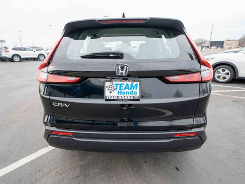 Certified 2023 Honda CR-V LX image 5