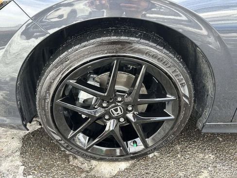 Used 2025 Honda Civic Sport image 7