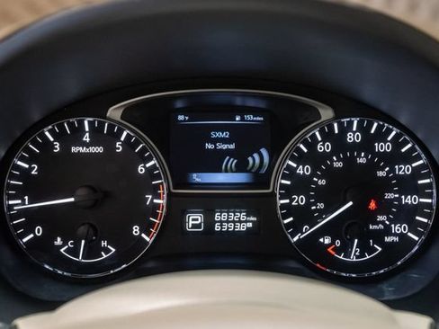 Used 2015 Nissan Altima 3.5 SL FWD image 13