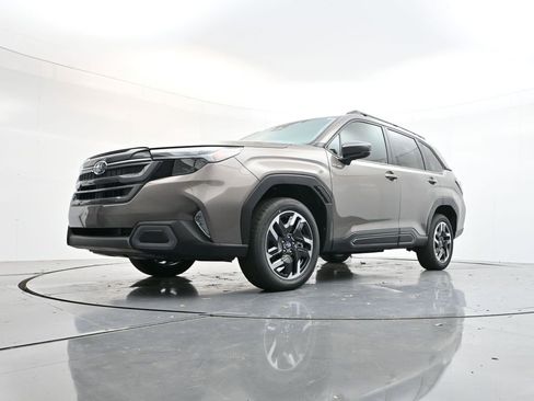 New 2025 Subaru Forester Limited image 28