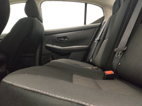 Used 2024 Nissan Sentra SV FWD image 18