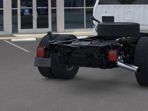 New 2026 Ford F550 4x4 SuperCab Super Duty image 44
