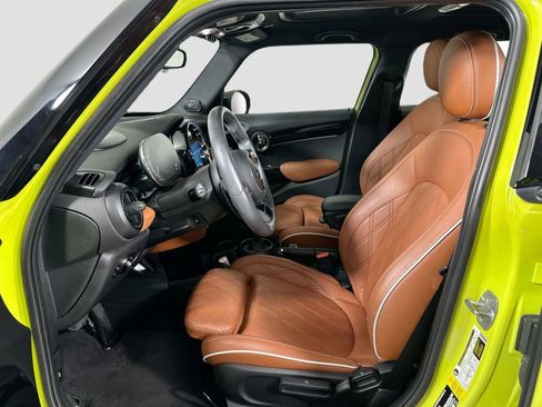 Used 2023 MINI Cooper S image 29