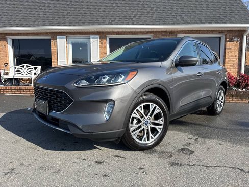 Used 2022 Ford Escape SEL AWD/4WD image 2