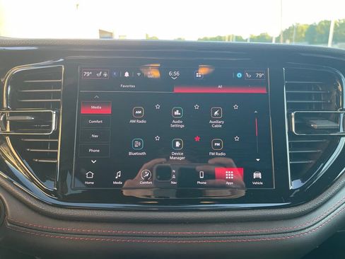 Used 2025 Dodge Durango GT AWD/4WD image 12
