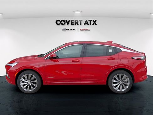 New 2026 Buick Envista Avenir image 2
