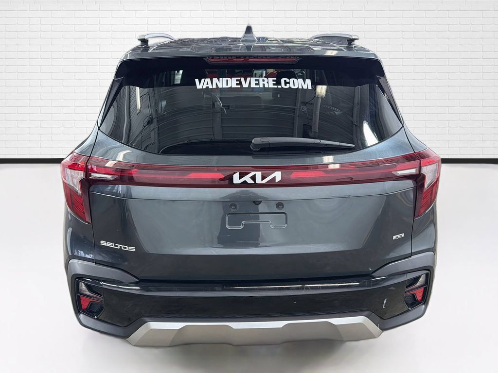 Used 2025 Kia Seltos S AWD/4WD image 8