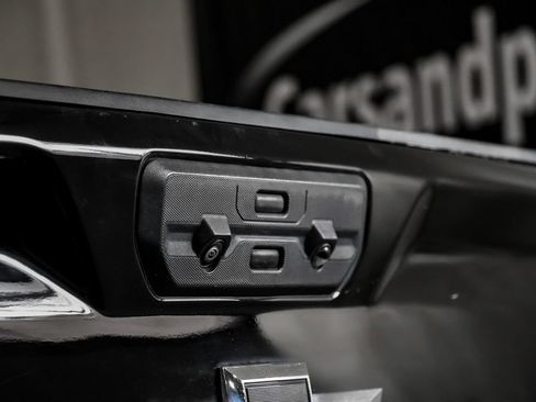 Used 2025 Chevrolet Silverado 3500 High Country w/ Technology Package AWD/4WD image 49
