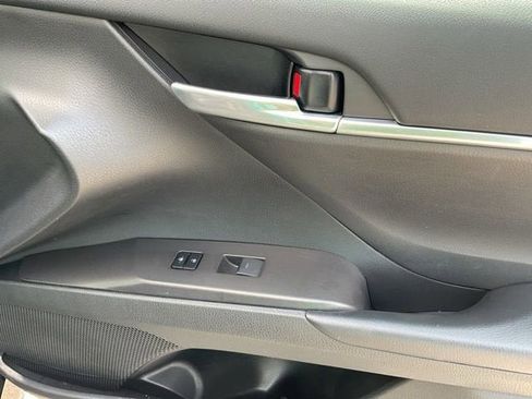 Used 2023 Toyota Camry LE FWD image 17