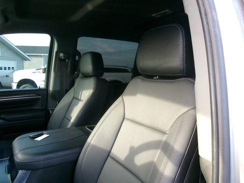 Used 2024 Chevrolet Silverado 3500 LT w/ All Star Edition image 15