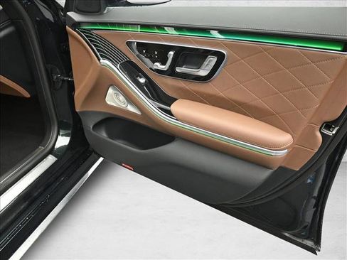 New 2026 Mercedes-Benz S 580 4MATIC Sedan image 27