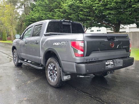 Used 2023 Nissan Titan PRO-4X w/ Pro-4x Convenience Package image 4