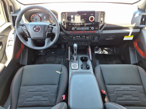 New 2026 Nissan Frontier PRO-4X w/ Tow Package AWD/4WD image 11