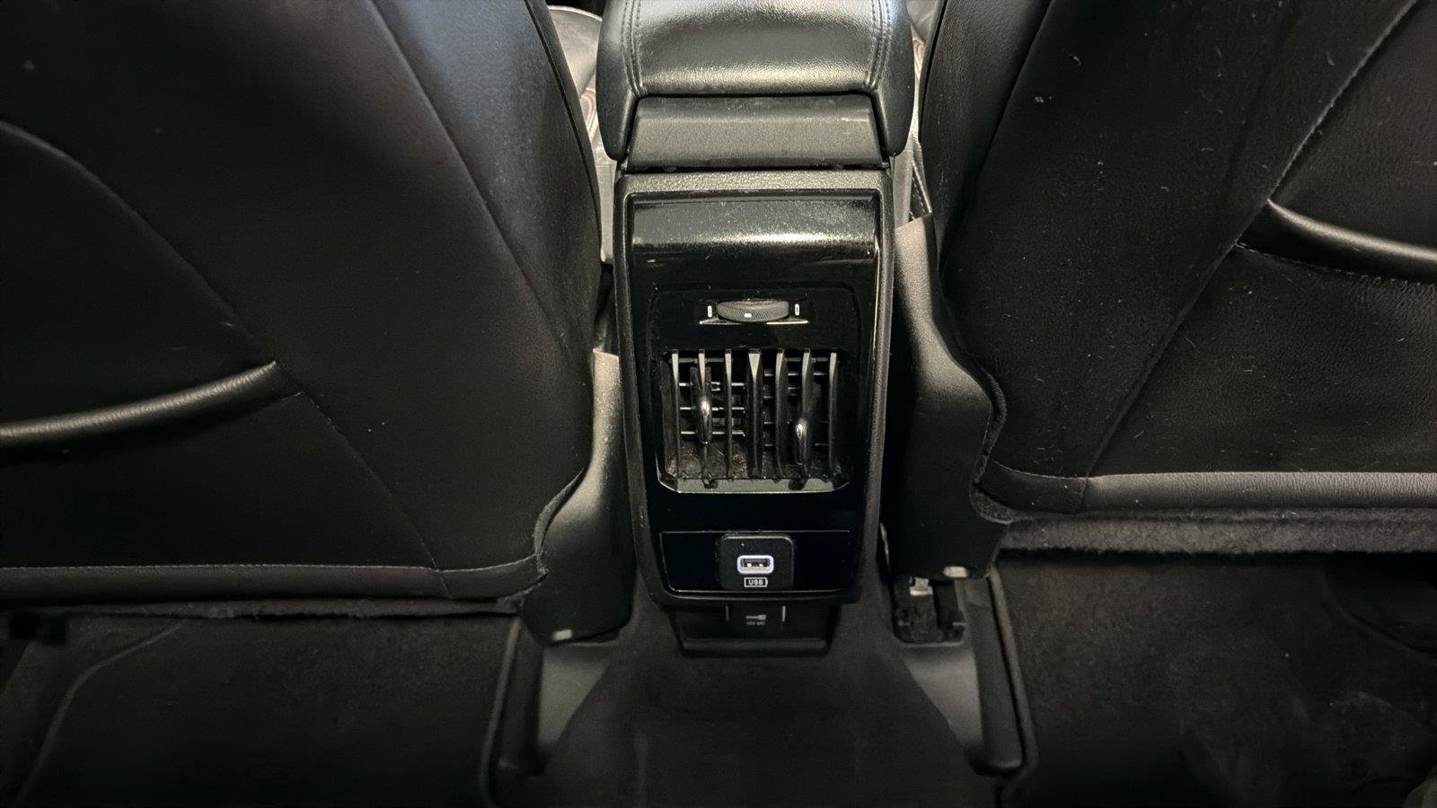 Used 2022 Jeep Compass Latitude w/ Sun and Sound Group AWD/4WD image 22