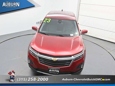 Used 2023 Chevrolet Equinox LT image 25