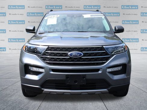 Used 2023 Ford Explorer XLT w/ Equipment Group 202A AWD/4WD image 2
