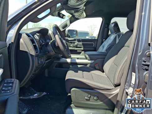 New 2026 RAM 1500 4x4 Crew Cab image 7