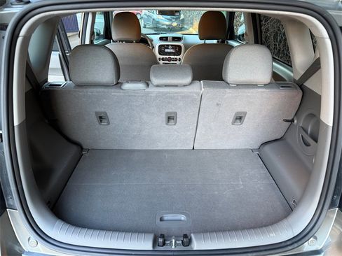 Used 2017 Kia Soul EV-e image 23