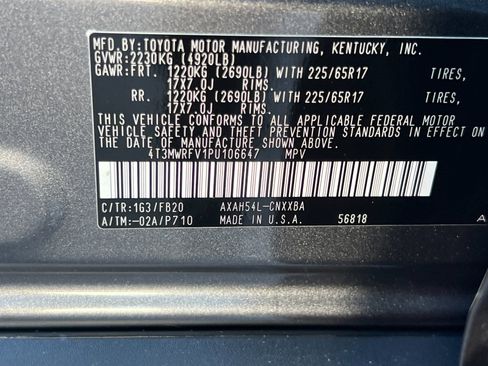 Used 2023 Toyota RAV4 LE image 28