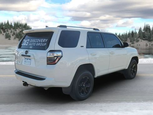 Used 2024 Toyota 4Runner SR5 image 6