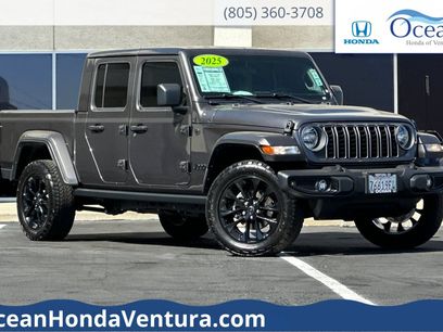 Used 2025 Jeep Gladiator Sport