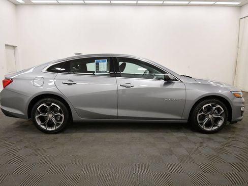 Used 2024 Chevrolet Malibu LT FWD image 9