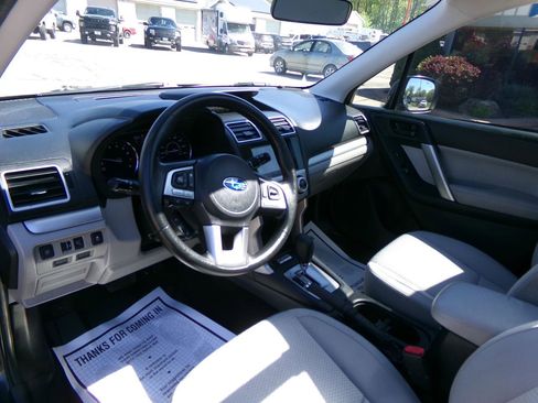 Used 2018 Subaru Forester 2.5i Premium AWD/4WD image 21