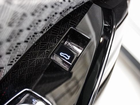 Used 2023 BMW 760i xDrive 760i xDrive w/ Executive Package image 29