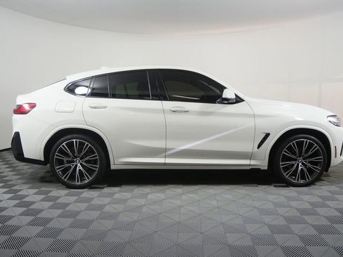 Used 2022 BMW X4 xDrive30i w/ M Sport Package 2 AWD/4WD image 2