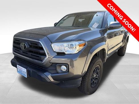 Certified 2019 Toyota Tacoma SR5 AWD/4WD image 1