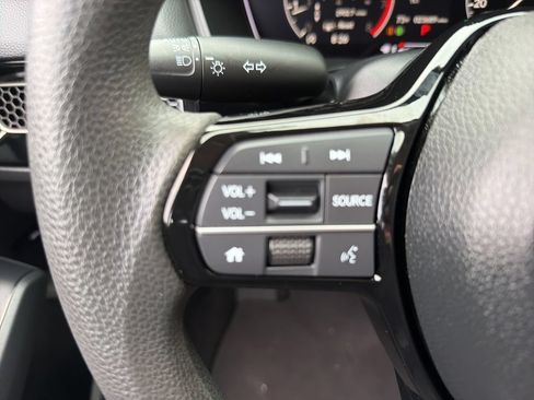 Used 2025 Honda Civic LX image 22
