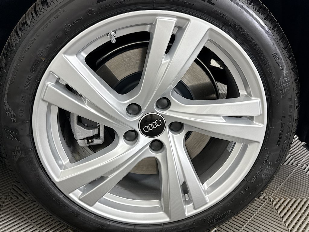 Used 2025 Audi A5 Premium AWD/4WD image 31